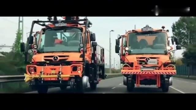 烏尼莫克公鐵兩用車